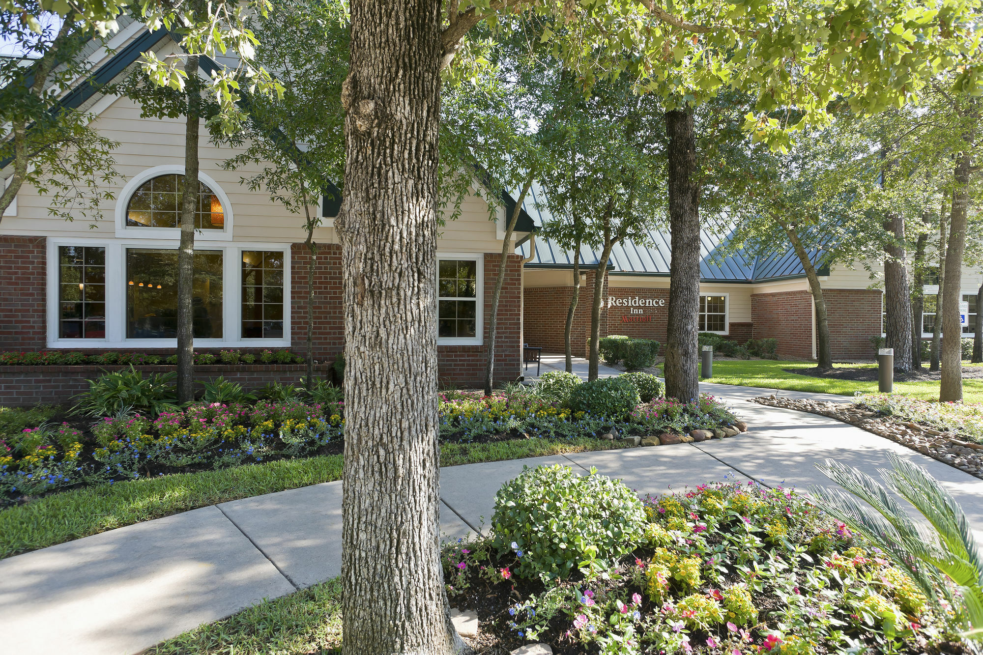 Residence Inn By Marriott Houston The Woodlands/Lake Front Circle Exterior photo